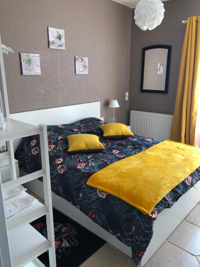 Bed and Breakfast Le Jardin Des Roses Gerponville Exterior foto