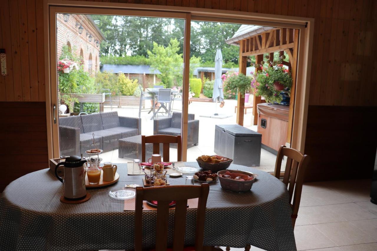 Bed and Breakfast Le Jardin Des Roses Gerponville Exterior foto