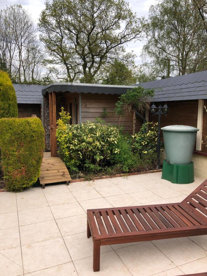 Bed and Breakfast Le Jardin Des Roses Gerponville Exterior foto